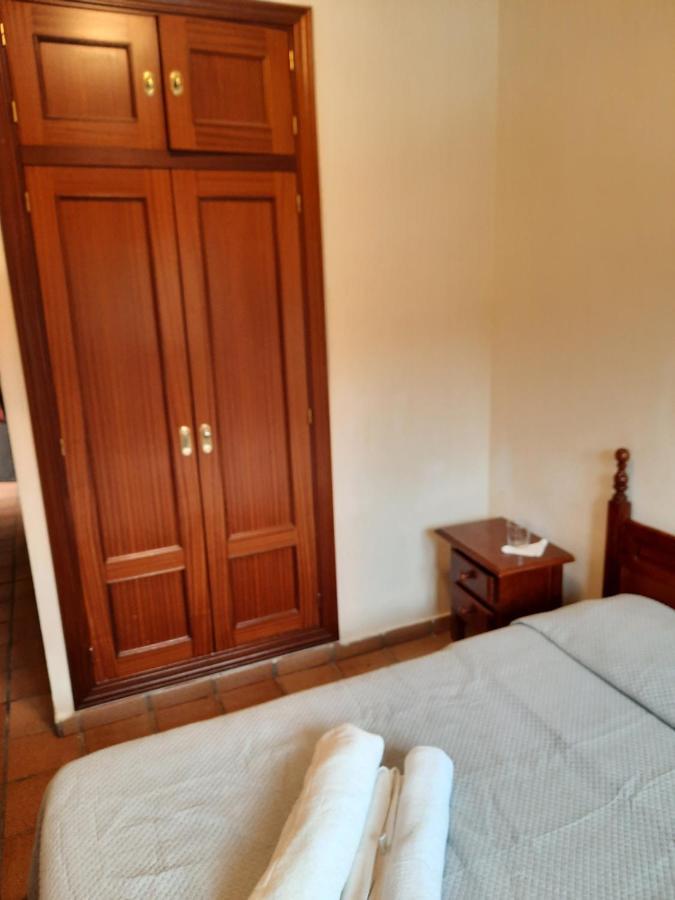 Apartamentos Refugio Del Viajero Parauta Екстериор снимка