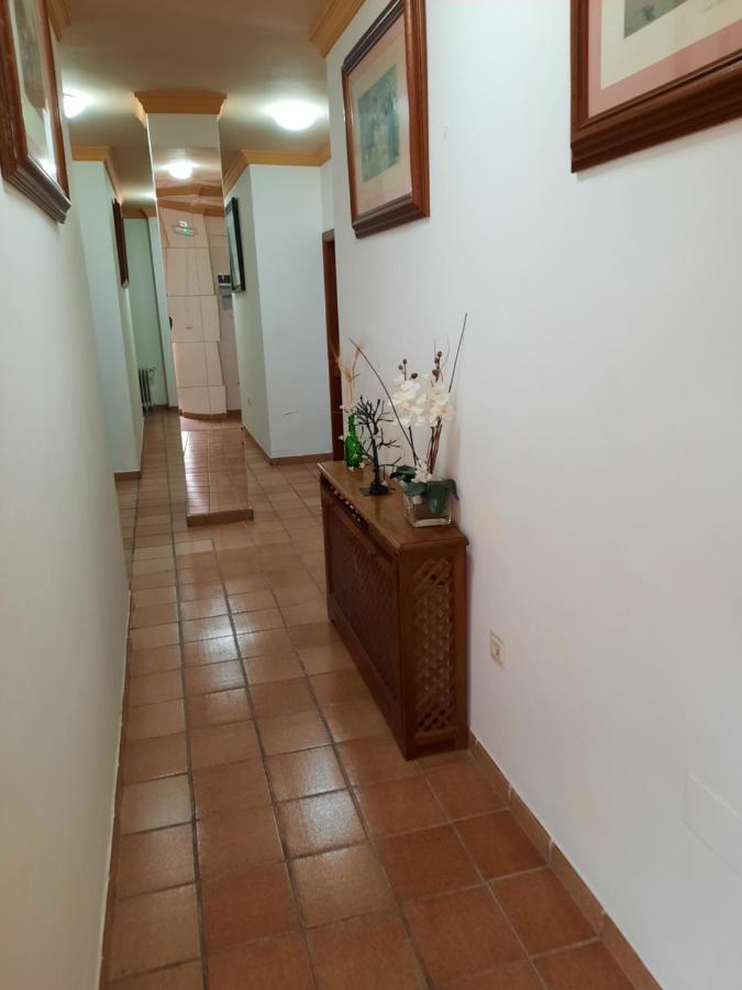 Apartamentos Refugio Del Viajero Parauta Екстериор снимка