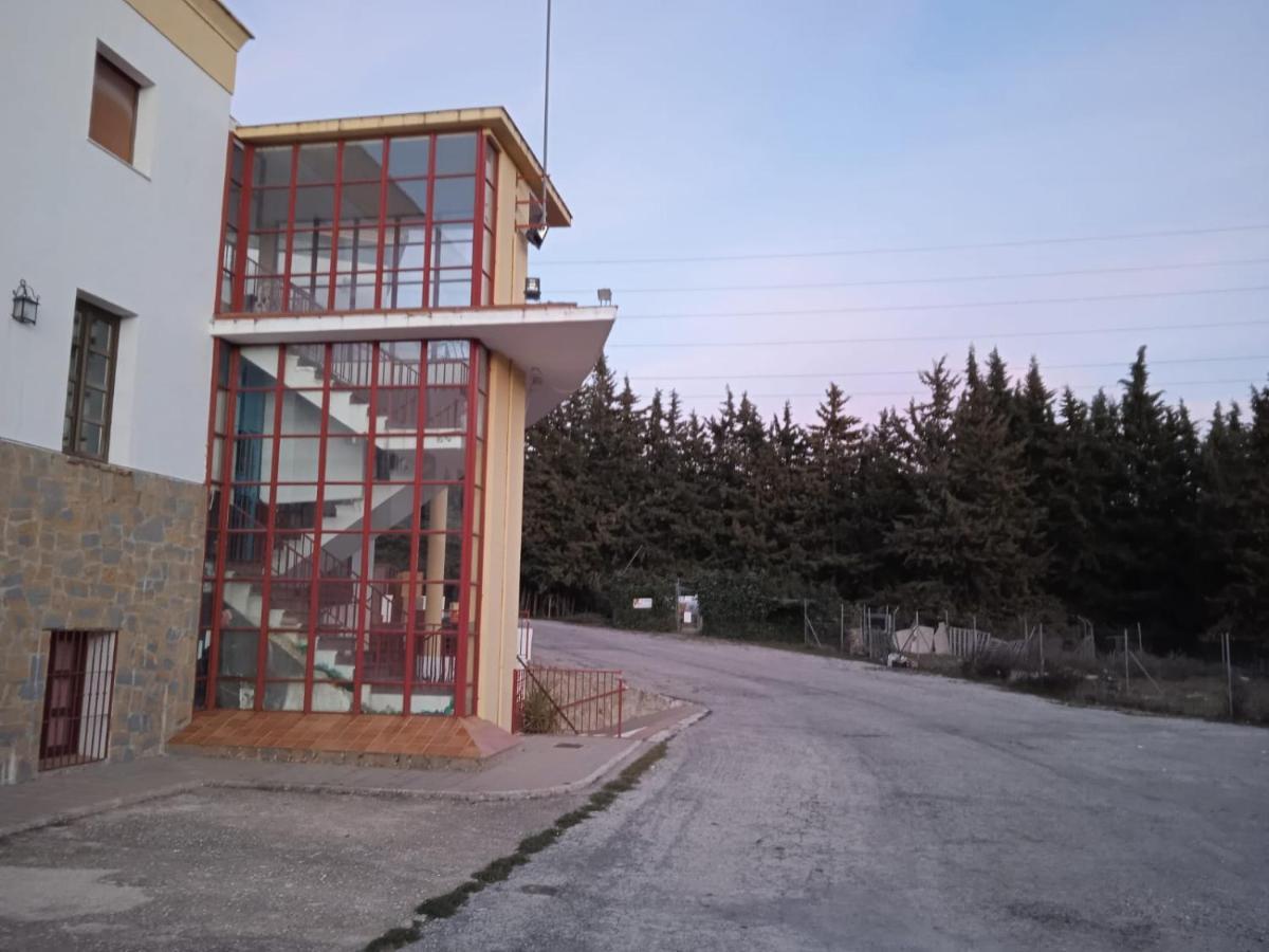 Apartamentos Refugio Del Viajero Parauta Екстериор снимка