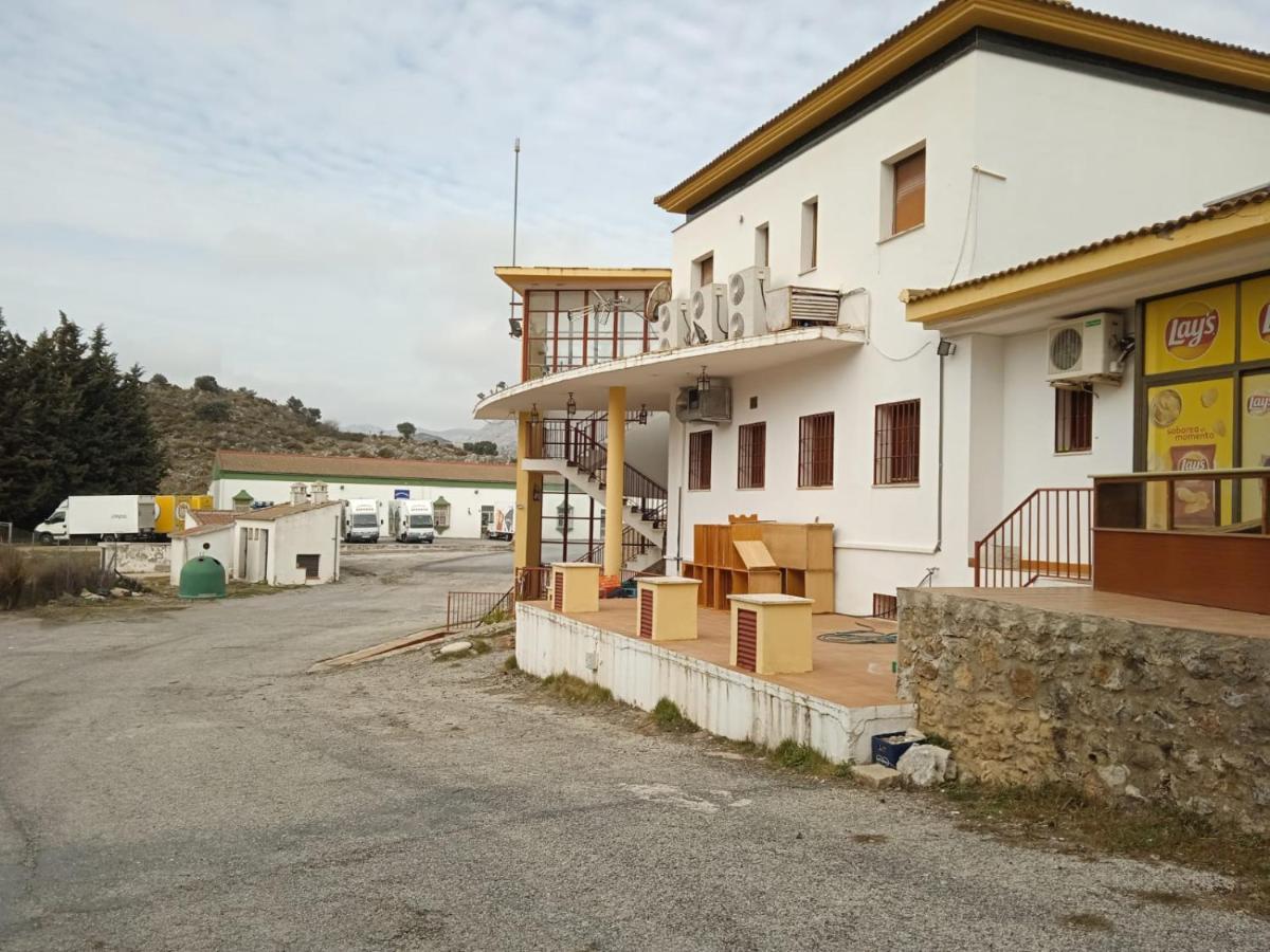 Apartamentos Refugio Del Viajero Parauta Екстериор снимка