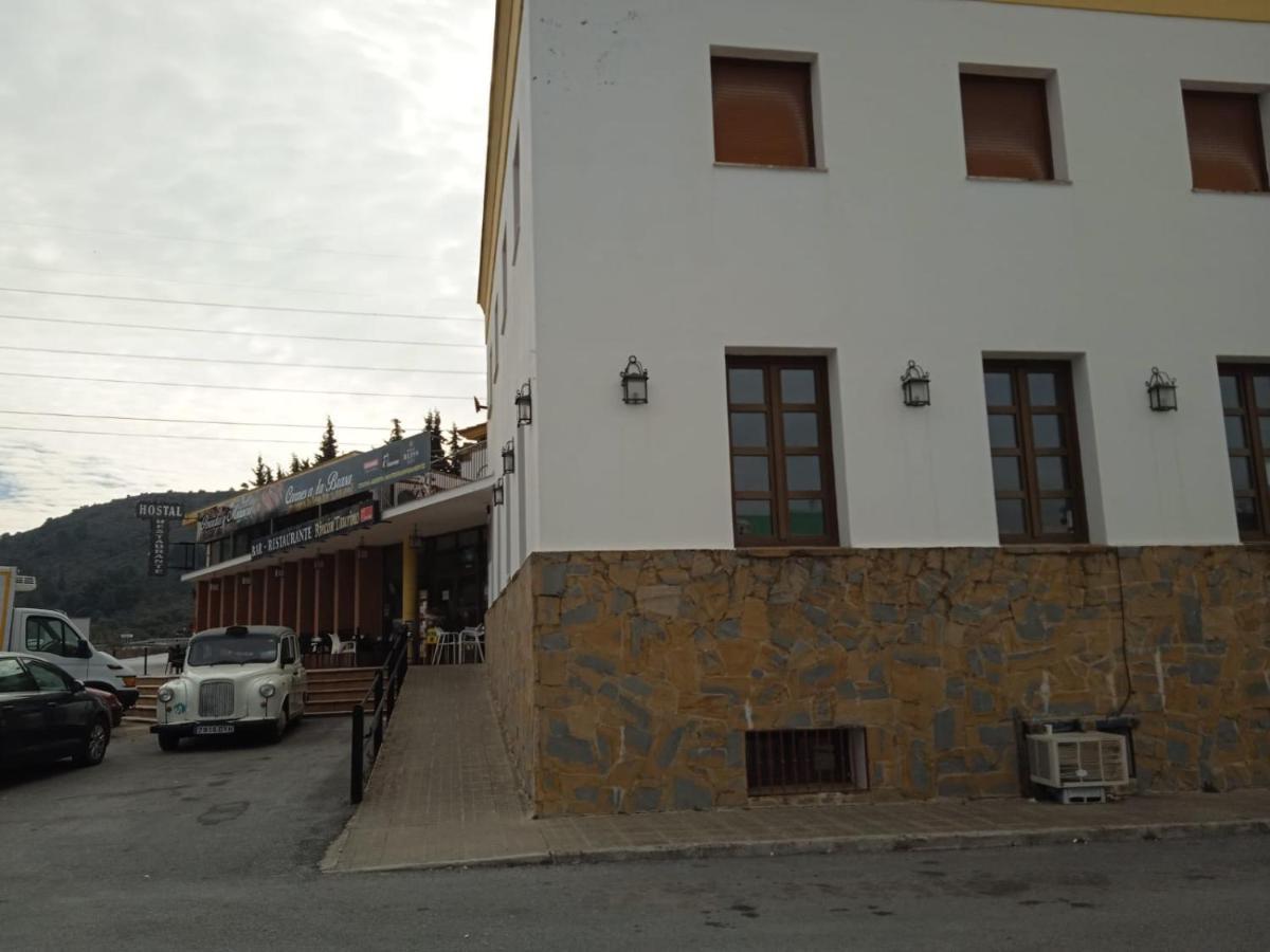 Apartamentos Refugio Del Viajero Parauta Екстериор снимка